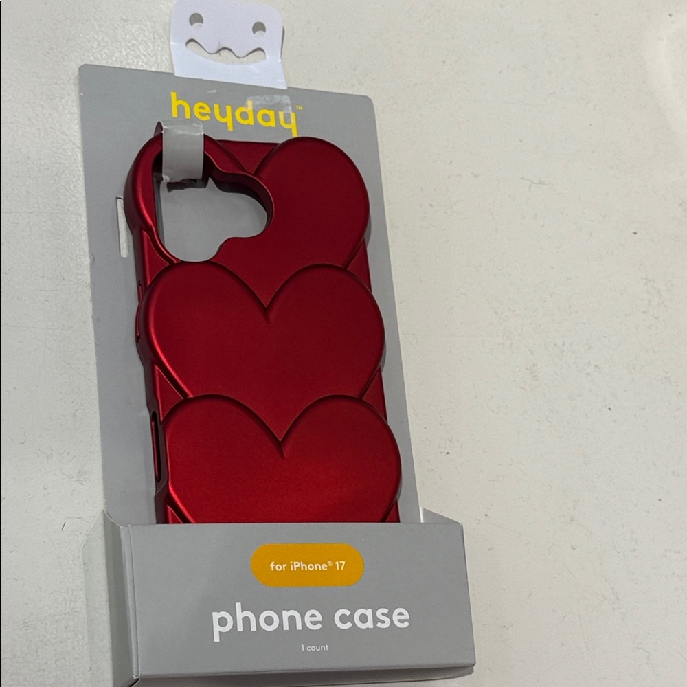 heyday Retired Red Triple Heart Phone Case for iPhone 17 HTF! NEW!